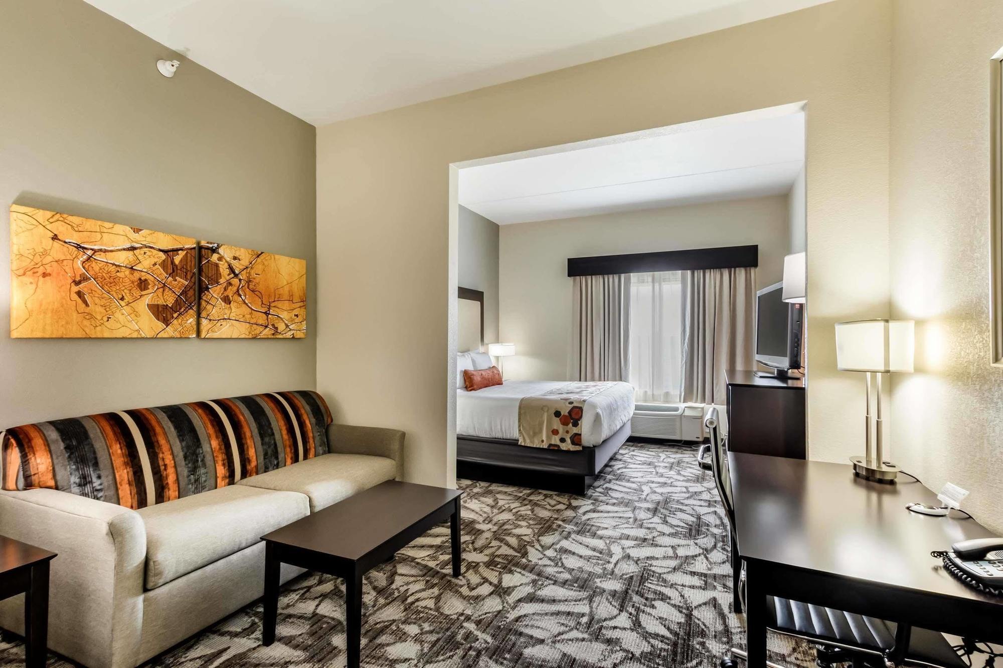 Holiday Inn Express & Suites Cedar Falls Ngoại thất bức ảnh